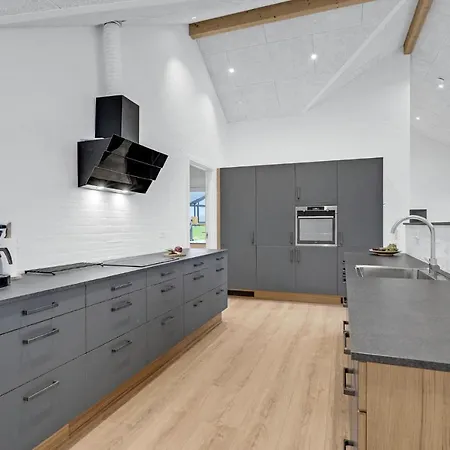 Wunderschönes Haus In Mit Küche *