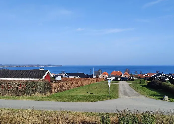 Gorgeous In With Kitchen Semesterbostad *